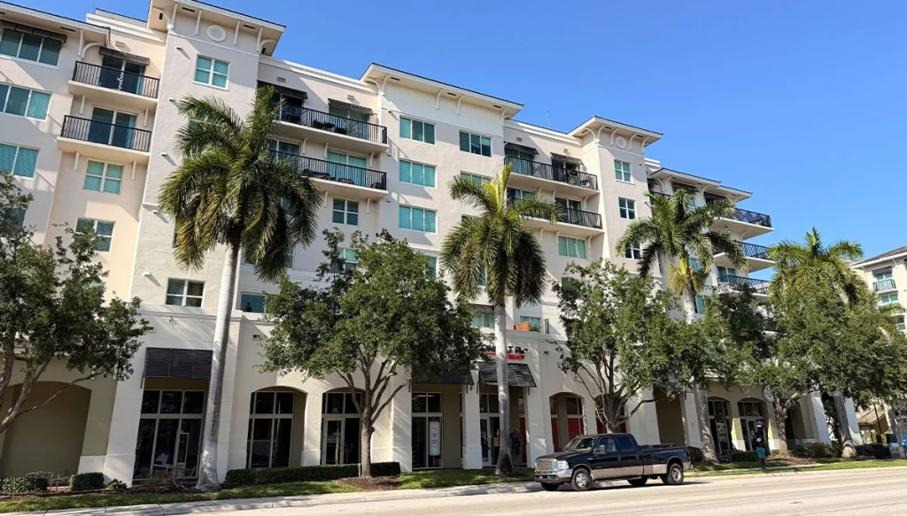 apartment complexes in coral springs